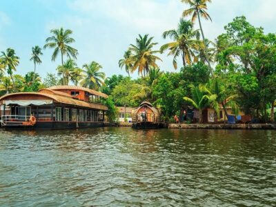 5c2410a766be2688aebd8b358507f1e0 Discover Thekkady